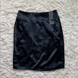 Mossimo black satin pencil skirt sz 4 NWT